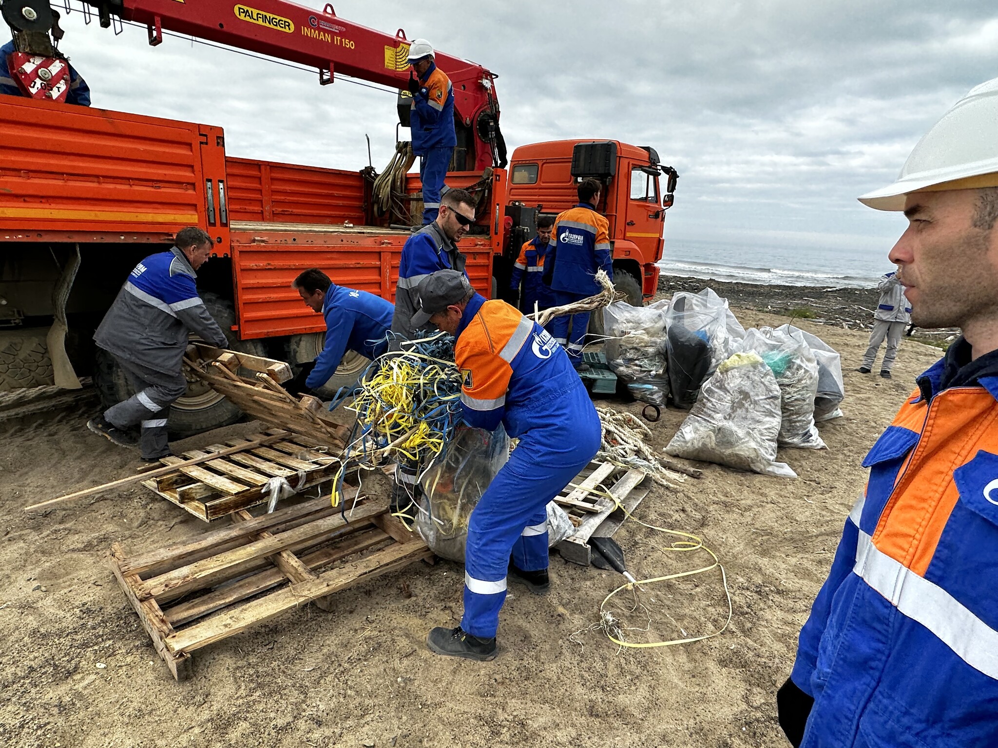 Генеральный директор «Газпром добыча шельф Южно-Сахалинск» Валерий  Гурьянов: «Компания сильна удивительными людьми»